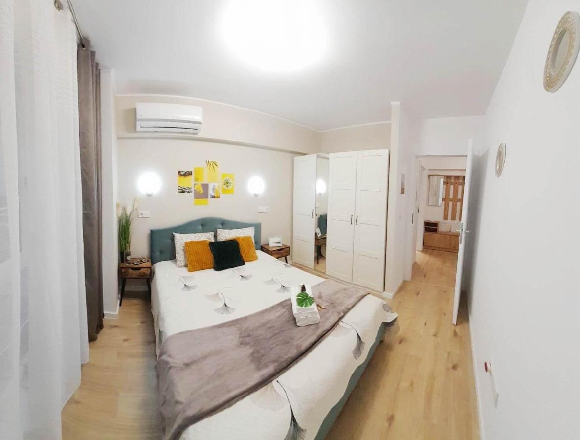 Sunshine - New & Quiet 1Br Apt, Business Area, Close To Airport, Highway A3, Subway Bukares Bagian luar foto