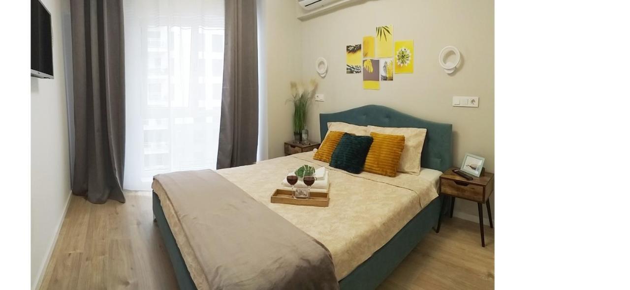 Sunshine - New & Quiet 1Br Apt, Business Area, Close To Airport, Highway A3, Subway Bukares Bagian luar foto
