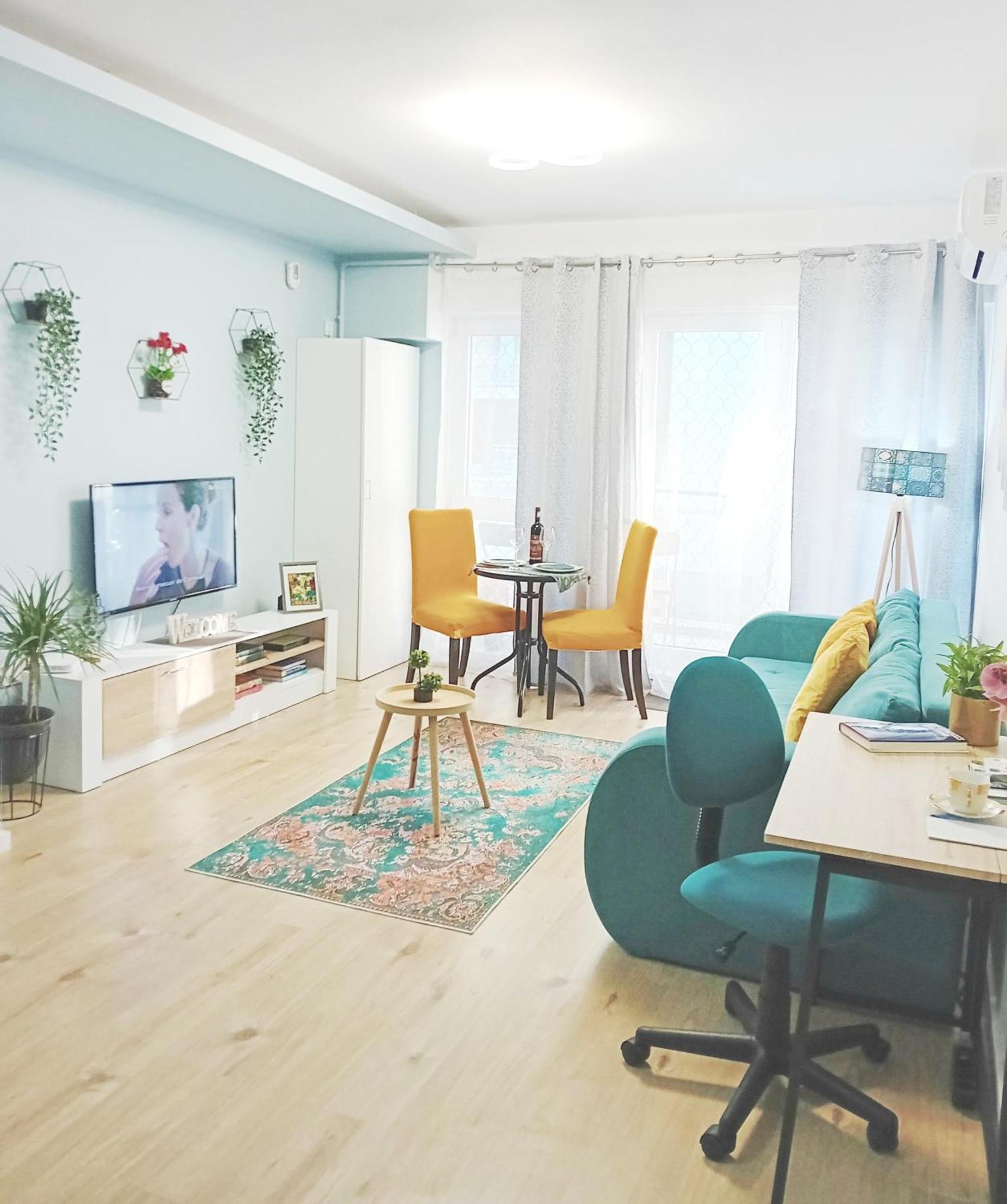 Sunshine - New & Quiet 1Br Apt, Business Area, Close To Airport, Highway A3, Subway Bukares Bagian luar foto