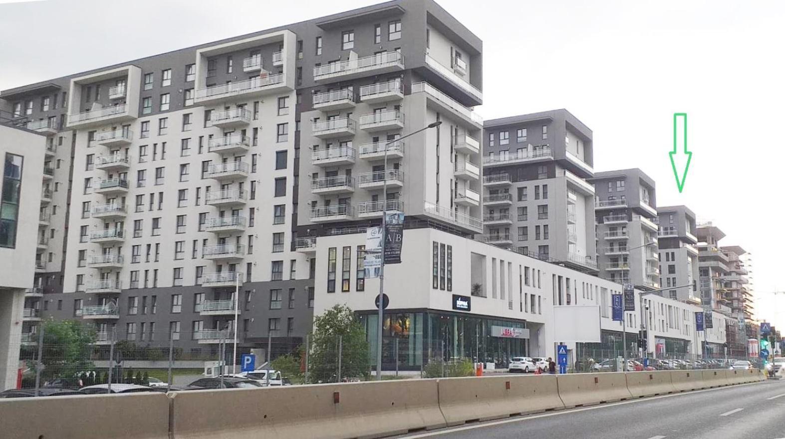 Sunshine - New & Quiet 1Br Apt, Business Area, Close To Airport, Highway A3, Subway Bukares Bagian luar foto